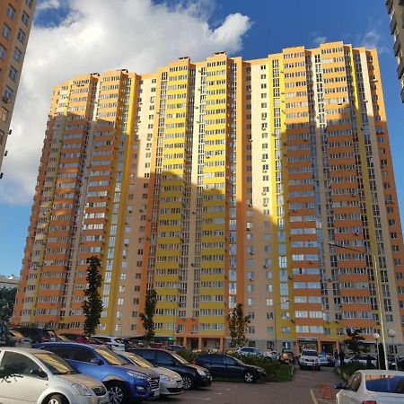 Стильная И Уютная Квартира В Новом Доме На Оболони キエフ エクステリア 写真